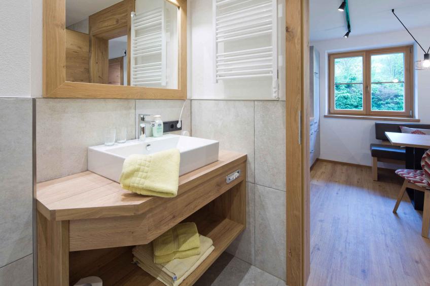 Vakantiewoning met wellnessruimte en buitenzwembad - VW-WT8FJ - foto 14