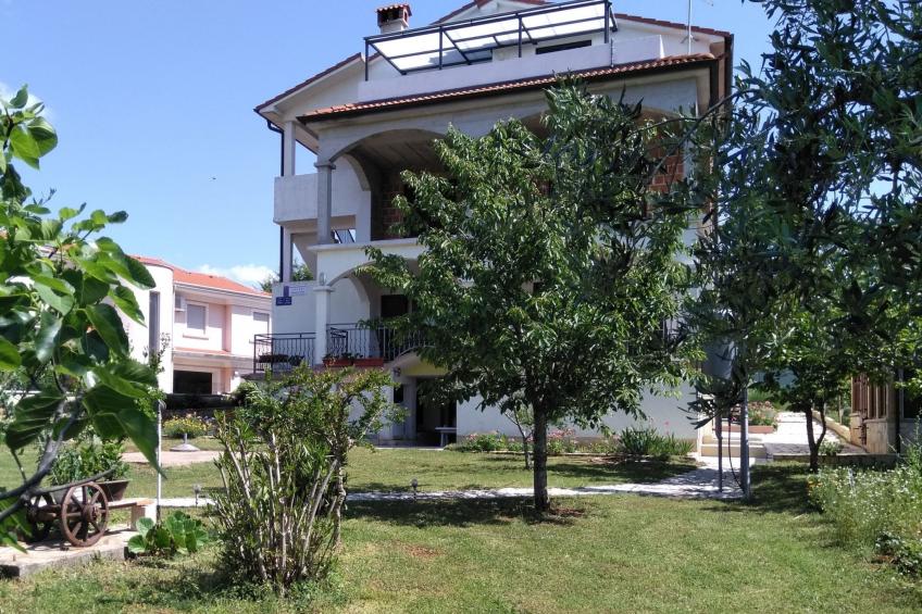 Anwesen "Krasno" mit Terrasse - foto 21