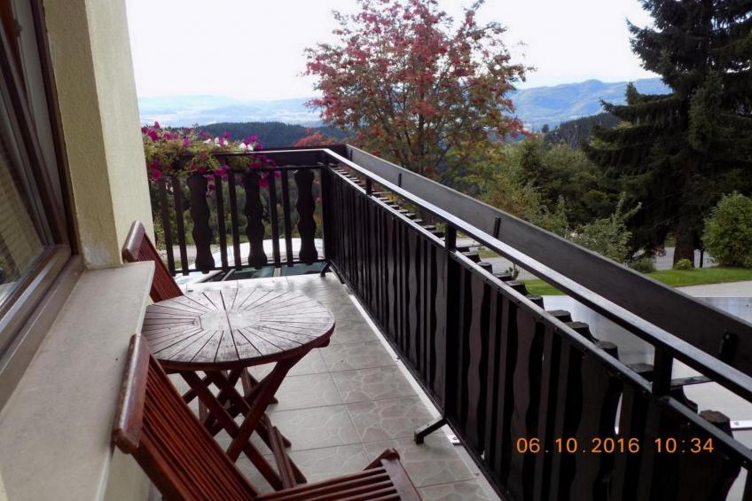 Comfortable Zreče Apartment with Playground and Private Parking, Ideal for Families - One Bedroom Apartment - foto 10