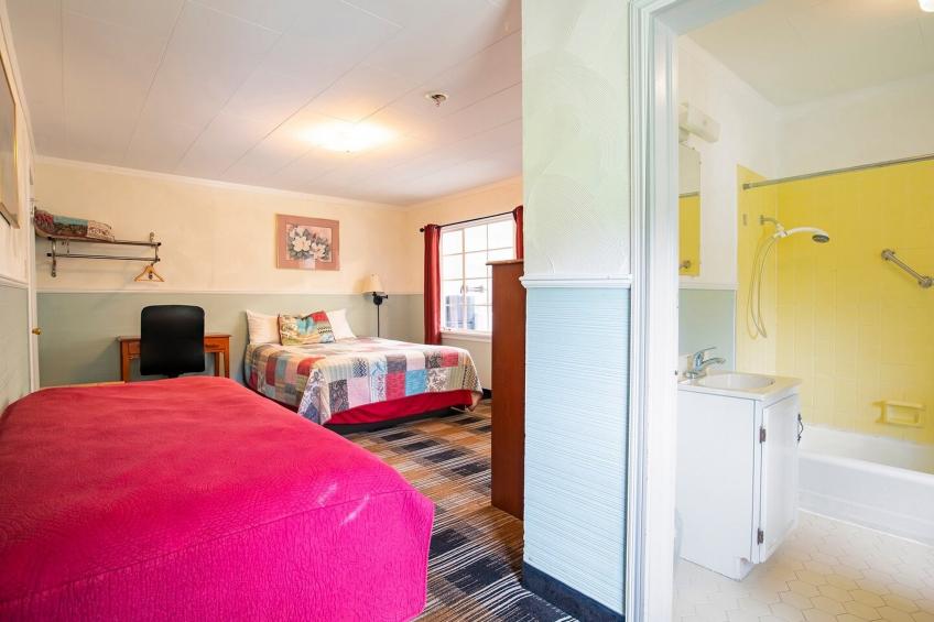 1 Queen and 1 Twin Room with Kitchenette - foto 29