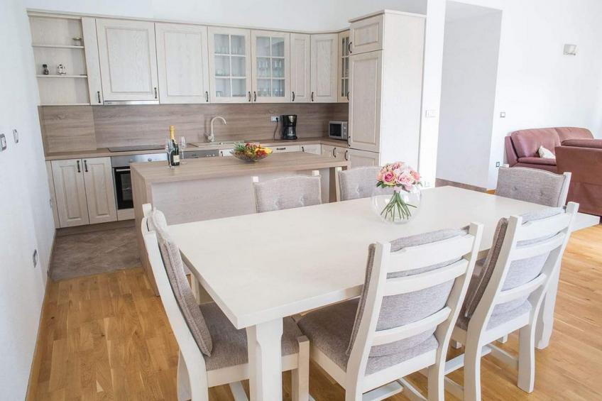 Holiday Home J&D No.2-Nine Bedroom House with Pool - foto 8