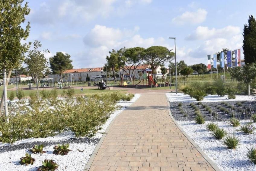 LOREDANA STUDIO - foto 41