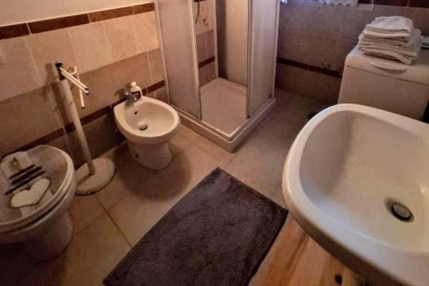 2 Camere - foto 13
