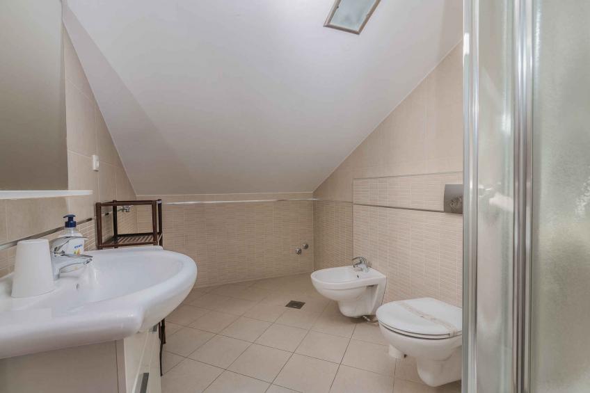 Vakantiewoning in het centrum van Njivice - BF-RR6CY - foto 14