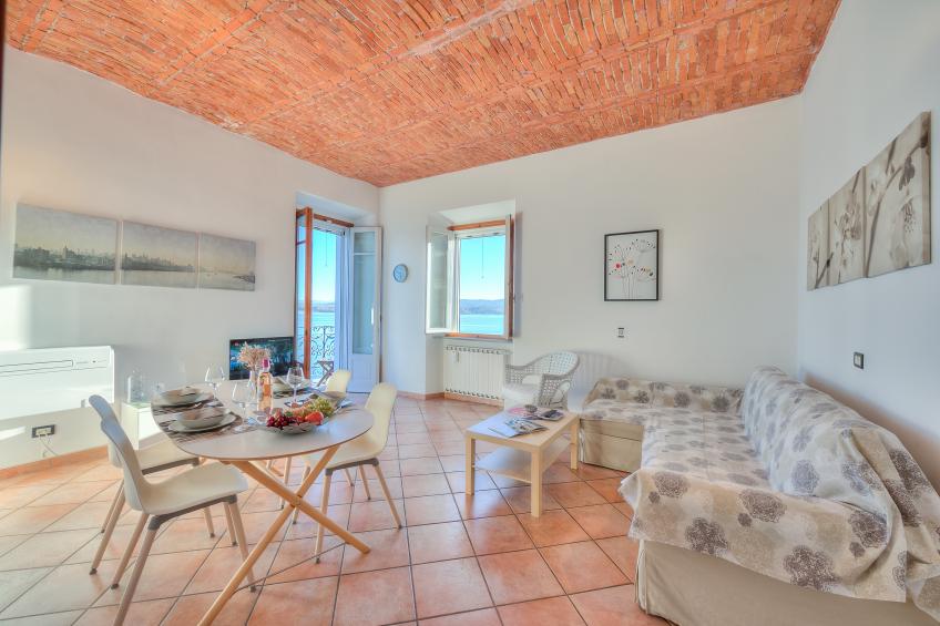 Lago Magico Pied Dans L' Eau - foto 9