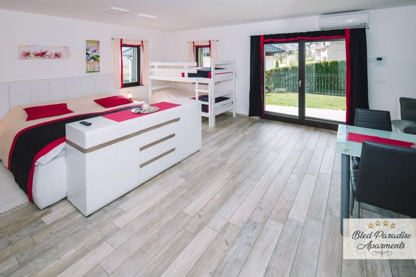 Bled Prestigious and Stylish Apartments - Standard Studio Apartment with Terrace (owner 2) - foto 8