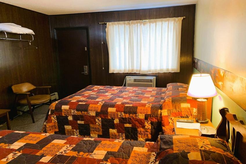 2 Full Beds with 1 Twin Bed & Rollaway - foto 4