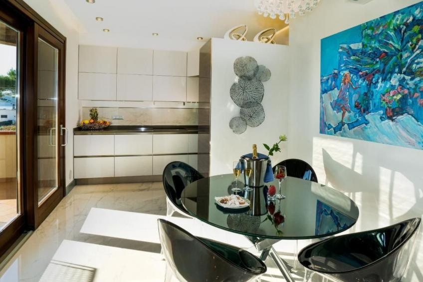 Beachfront Apartment - foto 13