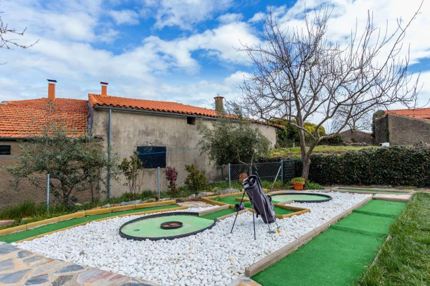 Sehr gepflegtes Ferienhaus im typisch spanischen Stil mit Garten, zwei Terrasse - foto 24