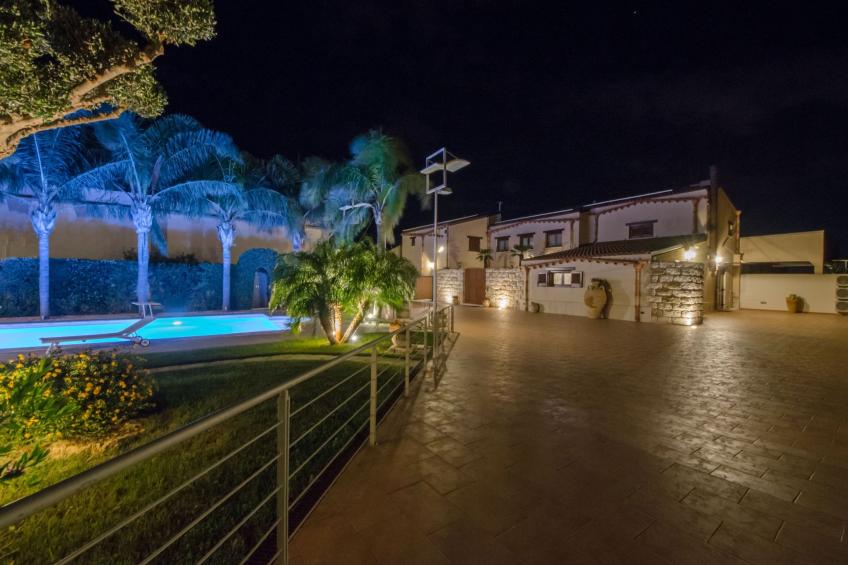 Villa in Alcamo mit privatem Pool und Garten - foto 3