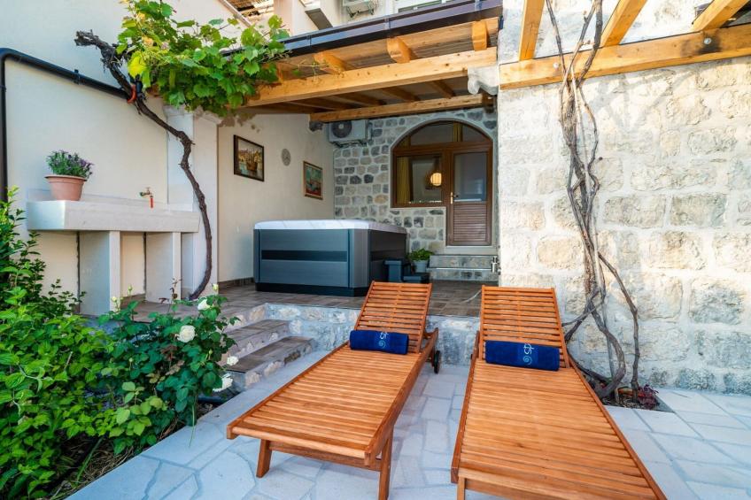 Apartment Fortuno - One Bedroom Apartment with Terrace and Sea View - foto 27