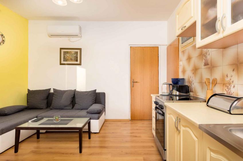 Holiday apartment with air conditioning close to the sea - BF-4338 - foto 9