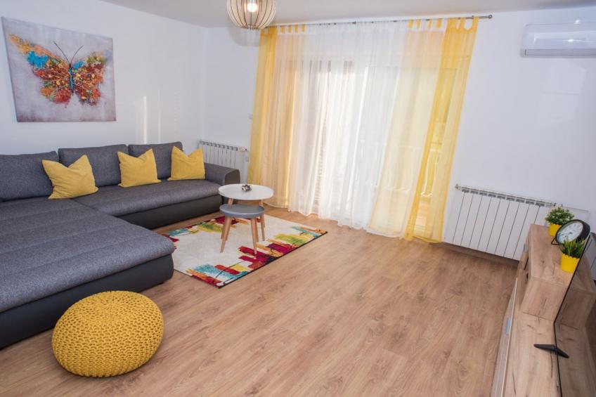 Chic Apartment Tribalj with Private Balcony - One Bedroom Apartment - foto 2