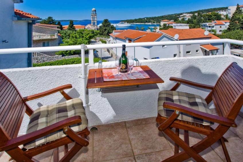 Charming and Sunny Hvar Apartments - One Bedroom Apartment with Balcony (owner 6) - foto 20