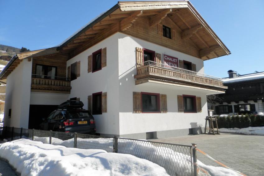 Chalet Neva Saalbach