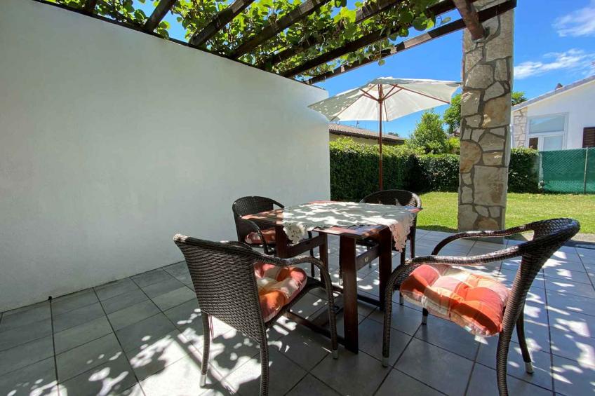 Vakantiewoning met terras en airconditioning - VW-NC8YC - foto 3