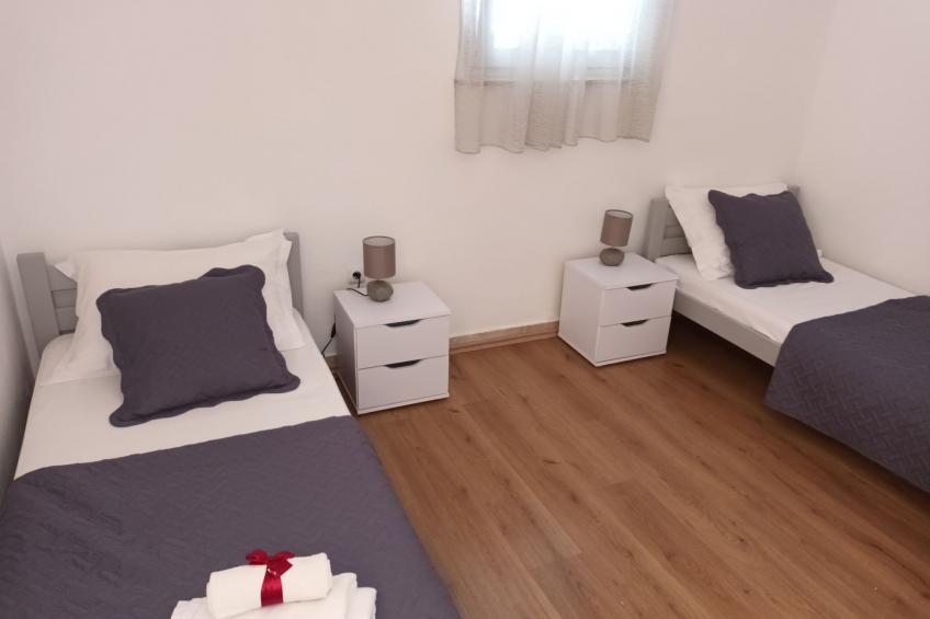 Gesamtes Ferienhaus in Sumartin mit Privatem Pool - foto 35