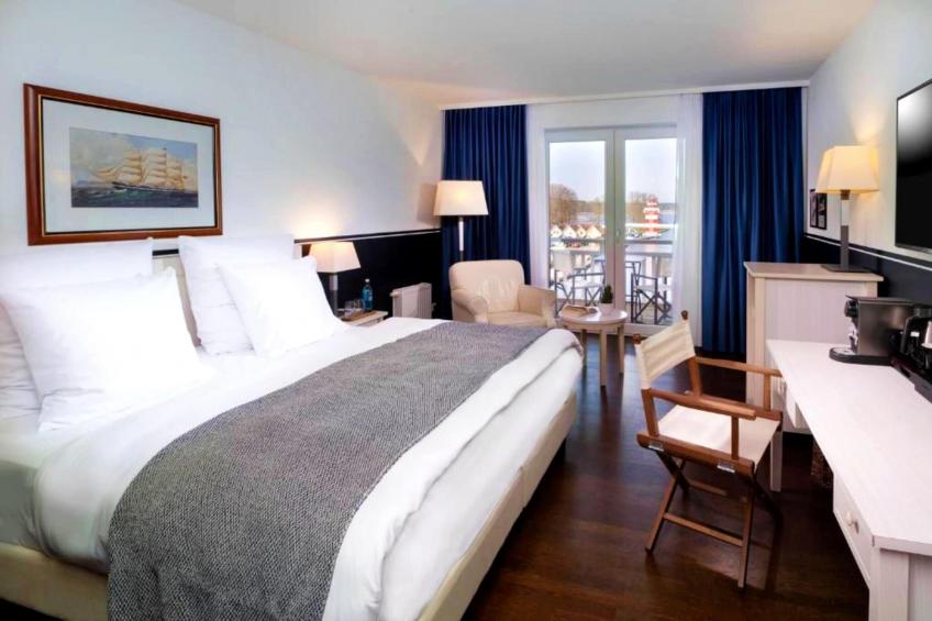 Hafendorf Superior Double Room with Lakeview Balcony - foto 12