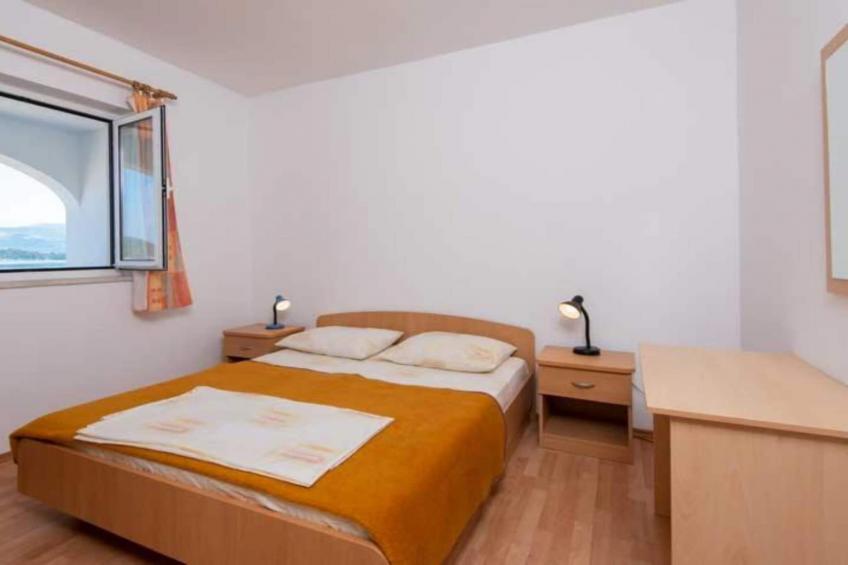 Spacious and Cozy Seafront Apartments - One Bedroom Apartment with Terrace and Sea View - foto 9