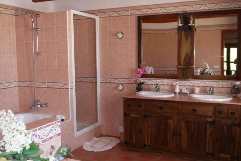 Renoviertes Ferienhaus in Sant Carles De Peralta mit Eigenem Pool - foto 11