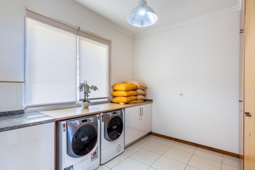 Luxuriöses Escape Village Calheta mit beheiztem Pool - foto 41