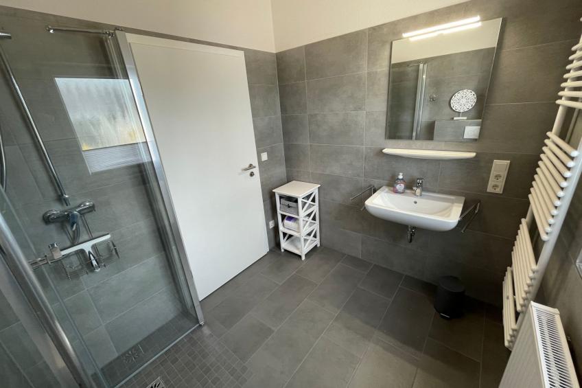 G1 Eingezäuntes Haus mit Kamin in Eckwarderhörne - foto 21