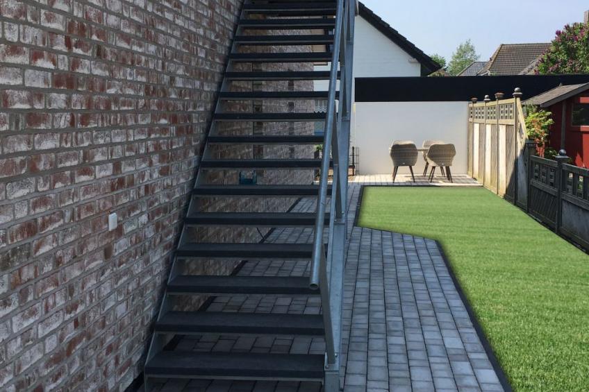 Merzijana Dachgeschoss in Stinteck - foto 3