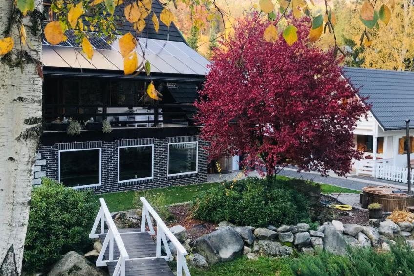 Exklusives Ferienhaus mit Schwimmbad direkt am Wasser - foto 55