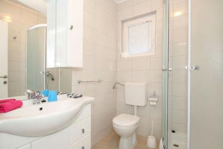 Appartement mit Blick auf das Wasser - foto 42