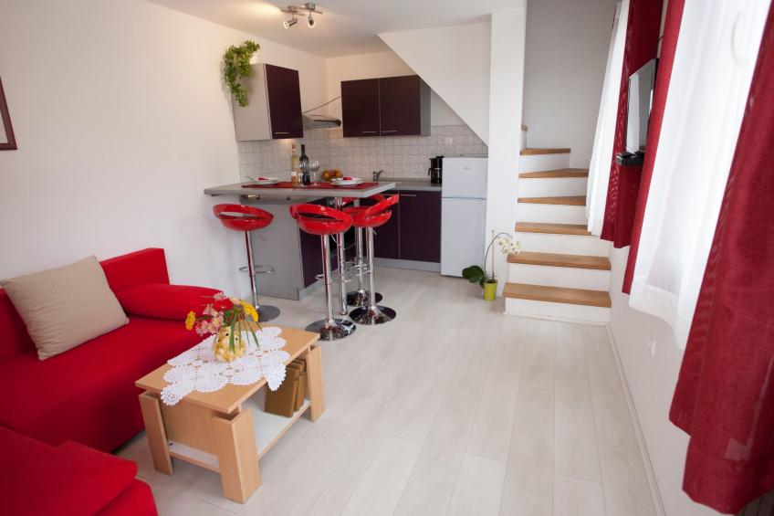 Wohnung in Stari Grad mit privatem Balkon - foto 7