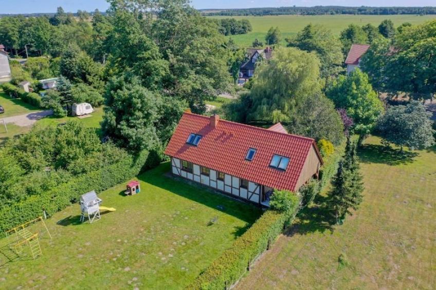 Dom wakacyjny w Karwieńskich Błotach - foto 14