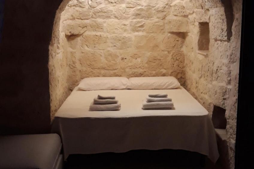 Rundes Steinhaus mit Whirlpool - foto 6