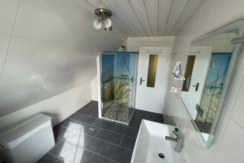 Rügenferienhaus Wohnung EG-OG - foto 8