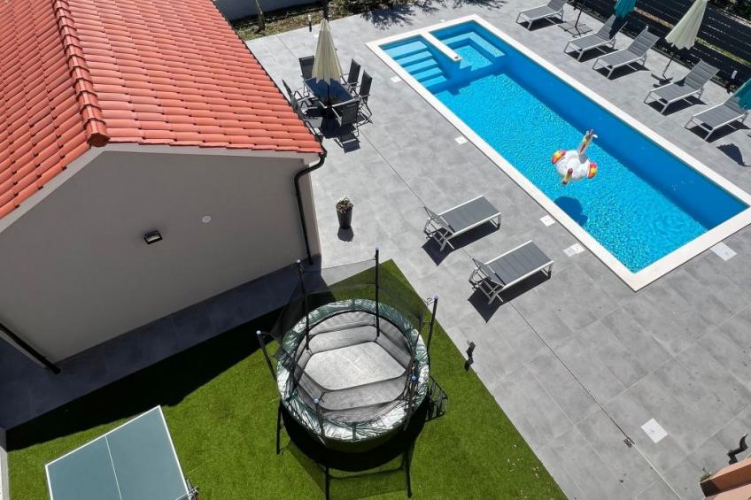 Moderne ap. 2 mit Pool und Grill in der Nähe von Split und Trogir - foto 9