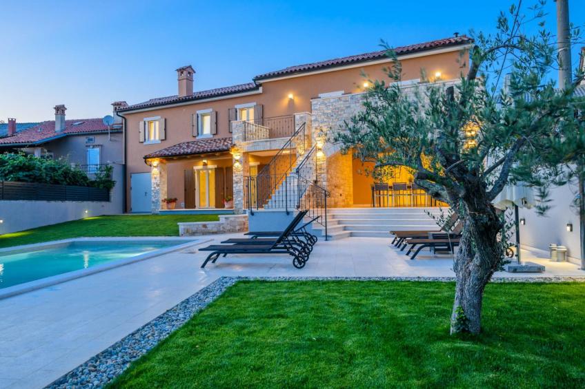 Villa Grande, klimatisiert und mit Pool in Jursici - foto 10