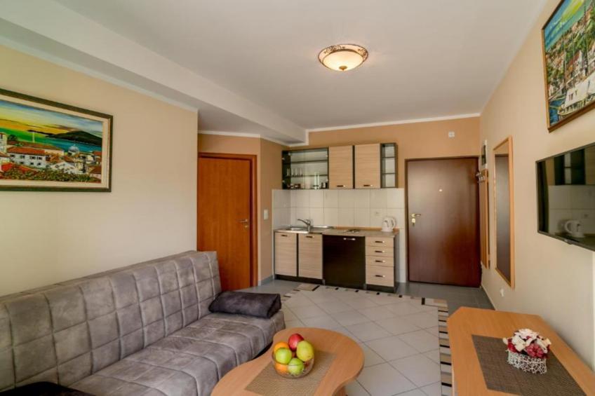 Amor Residence - One Bedroom Apartment with Terrace and Sea View (5 ) - foto 7