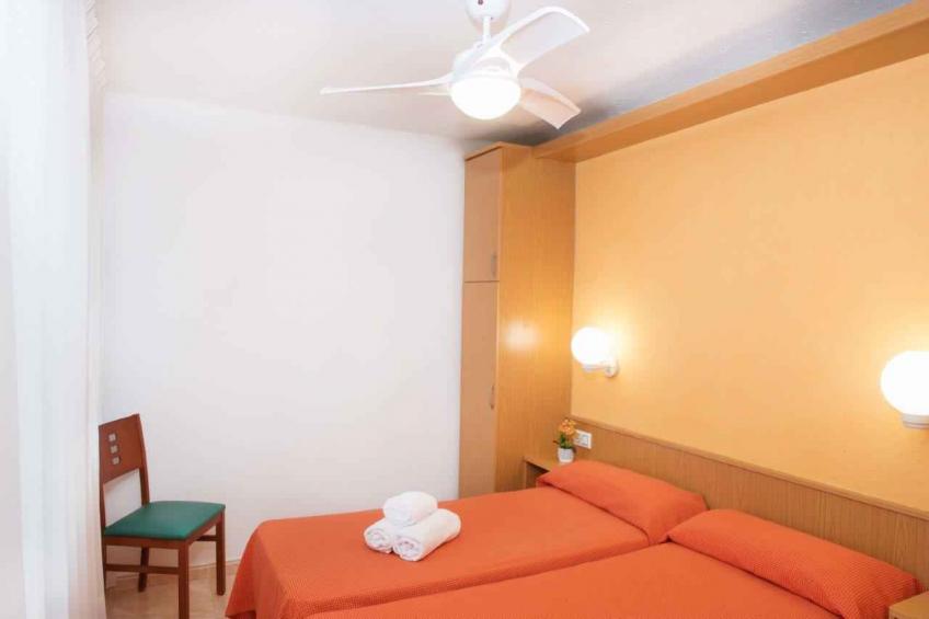 Vakantiewoning met gemeenschappelijk zwembad - VW-CK64J - foto 16