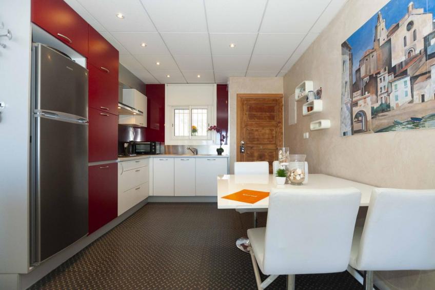 1233 VILA NEUS con piscina - foto 10