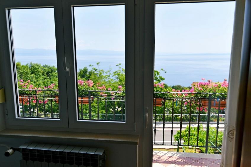 Scenic Retreat Rooms and Family Apartments - Double Room with Balcony 1 - foto 9