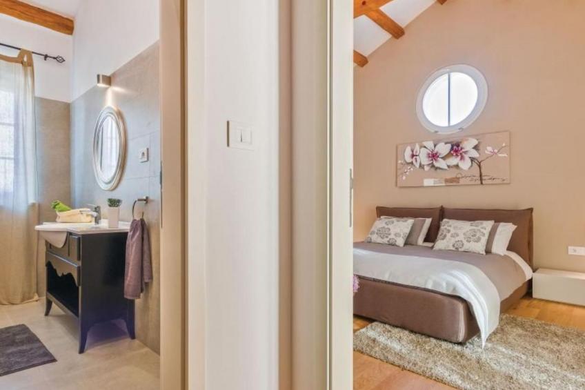 Villa "Magnolia" mit Schwimmbad, Sauna und Jacuzzi - foto 35