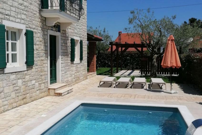 Villa Nika mit privatem Außenwhirlpool - foto 2