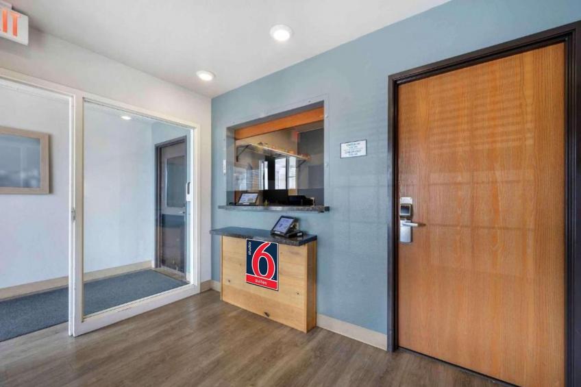 2 Full Beds | Non-Smoking, Kitchen - foto 29