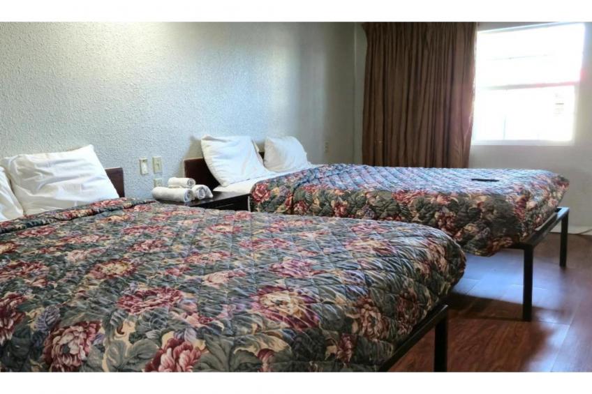 US_DLS059_2 Queen Beds Non-Smoking - foto 10