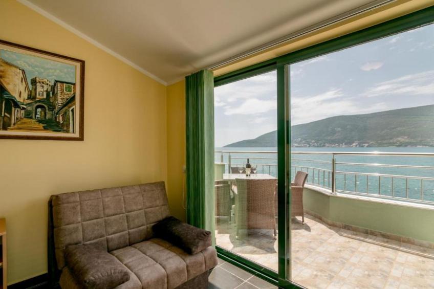 Amor Residence - One Bedroom Apartment with Terrace and Sea View (1 ) - foto 5