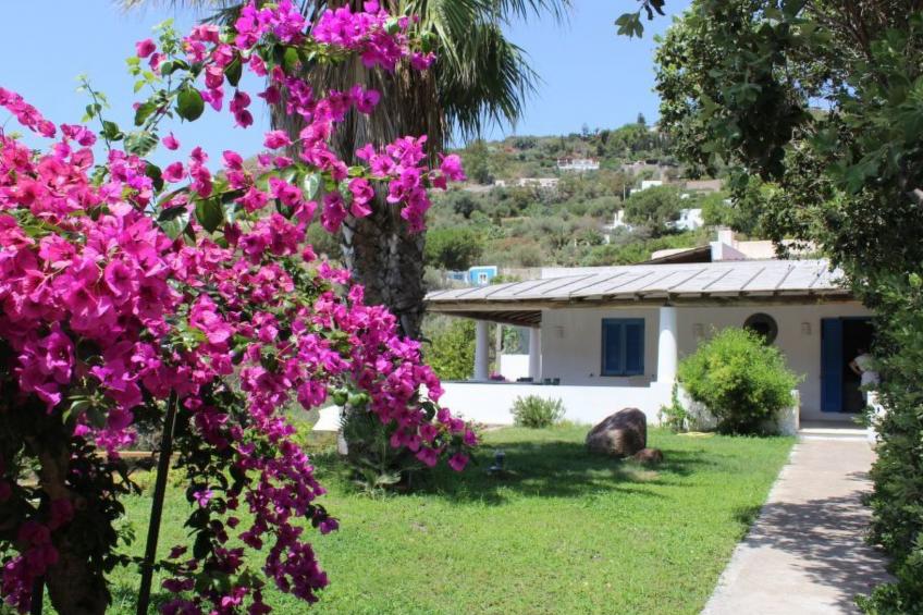 Ausgezeichnete Villa mit Schwimmbad, Panoramaterrassen - foto 28