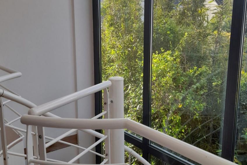 Kleine Wohnung in großem Familienhaus - foto 13