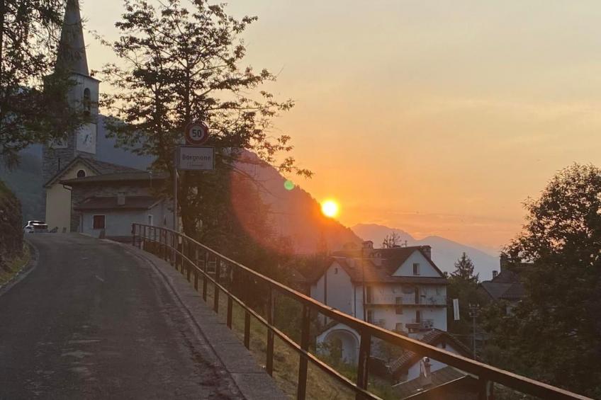 Tausend Steine Haus - foto 24