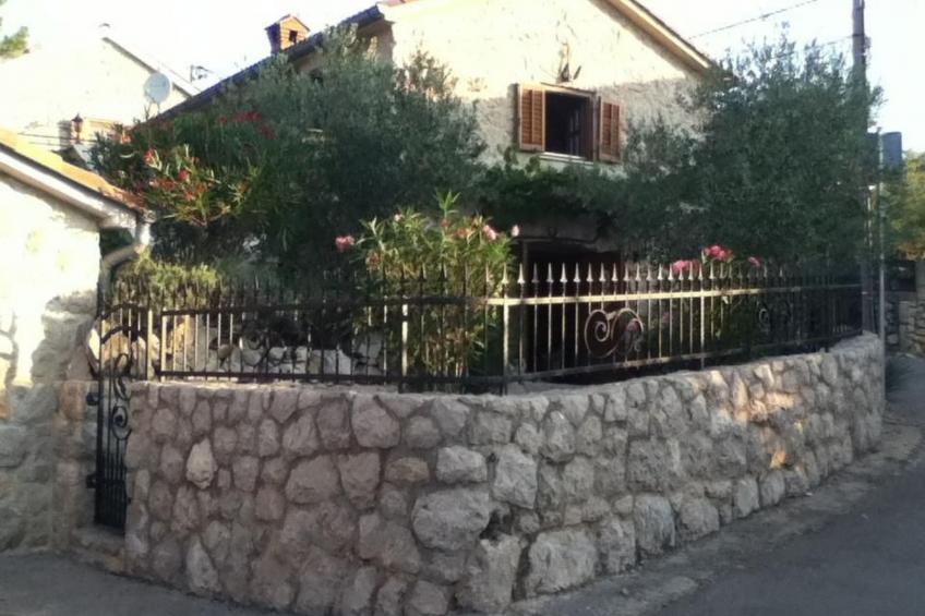 Insel Krk - Restauriertes  Steinhaus - foto 2