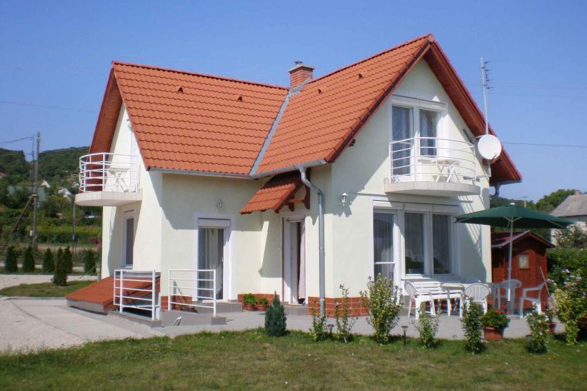 Holiday house with panorama of Lake Balaton - BF-RGPP