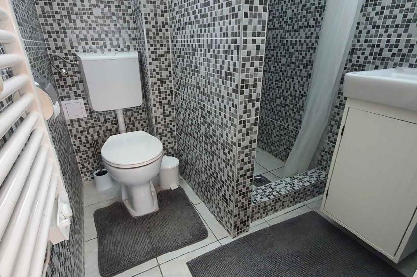 Holiday house in the center, just 100 meters from the beach - BF-CTND - foto 31